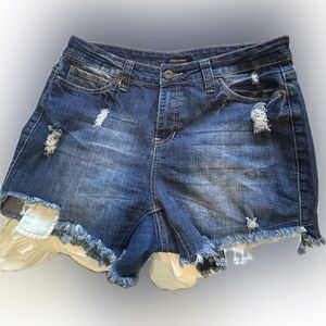 5/$25 EUC Ashley Stewart Dark Blue Distressed Jean Shorts Size 12